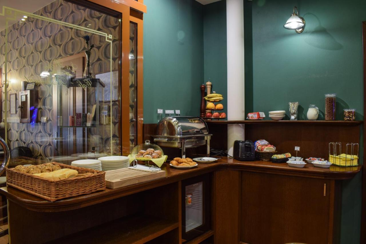 Hotel La Rosa Фридек-Мистек Экстерьер фото
