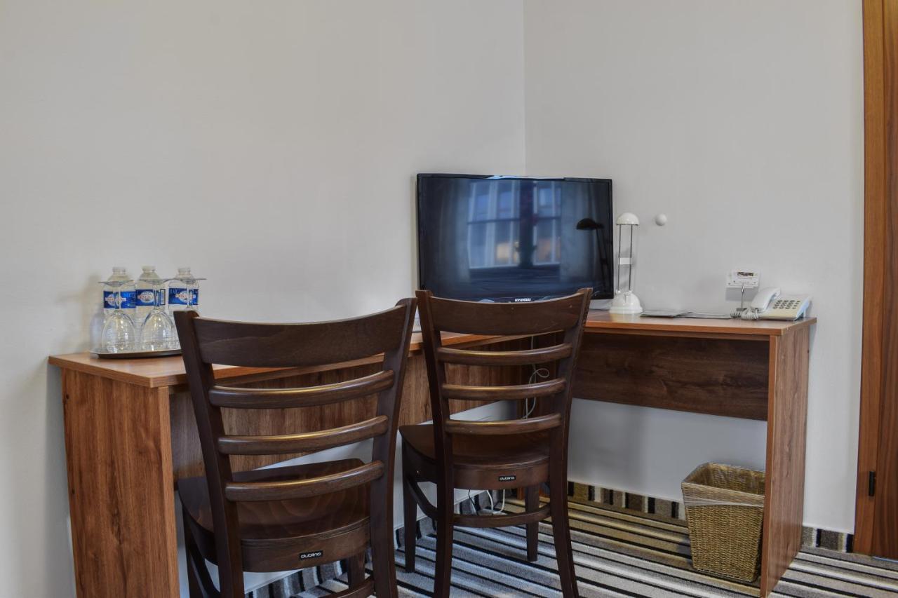 Hotel La Rosa Фридек-Мистек Экстерьер фото