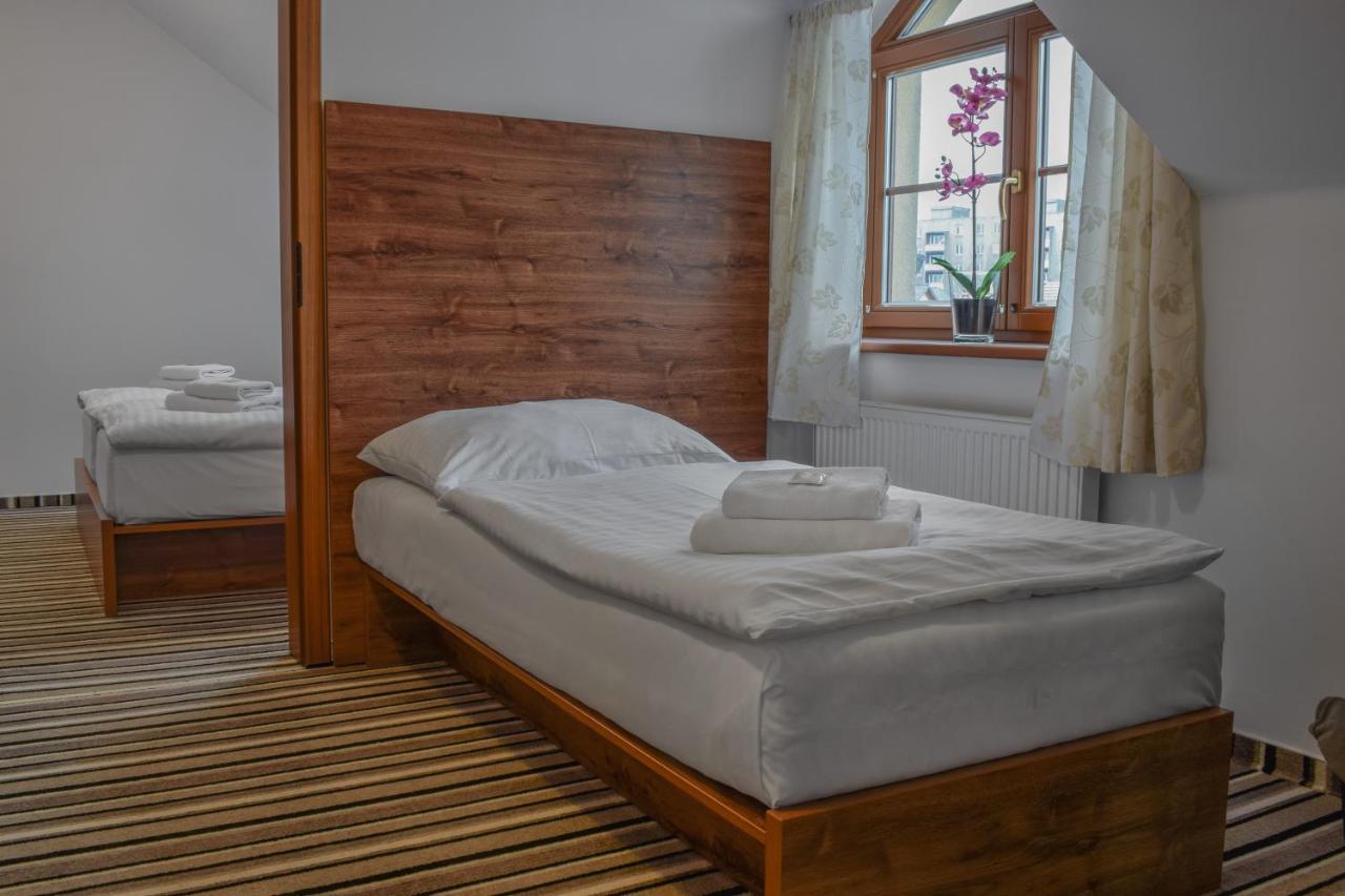 Hotel La Rosa Фридек-Мистек Экстерьер фото